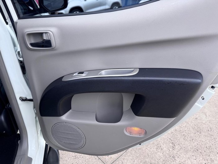 2013 Mitsubishi Triton GLX-R MN MY13 4X4 Dual Range White