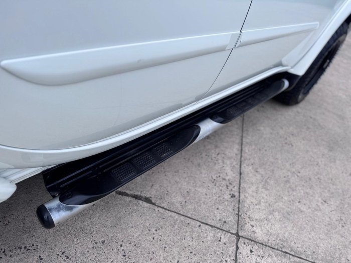 2013 Mitsubishi Triton GLX-R MN MY13 4X4 Dual Range White