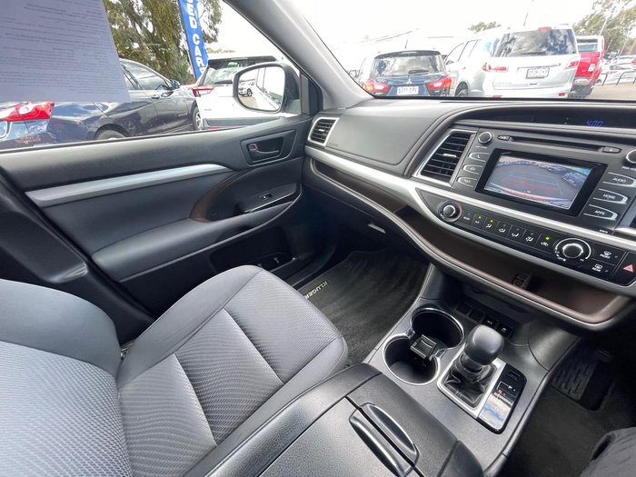 2017 Toyota Kluger GX