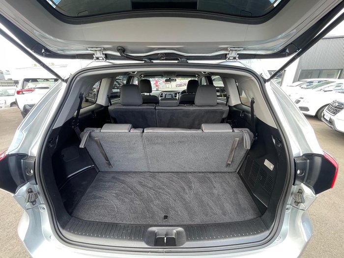 2017 Toyota Kluger GX