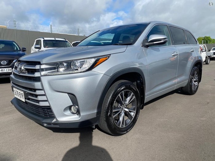 2017 Toyota Kluger GX