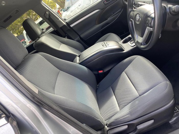 2017 Toyota Kluger GX