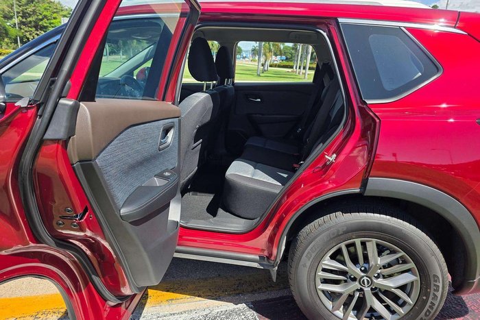 2025 Nissan X-TRAIL ST T33 MY25 Scarlet Ember