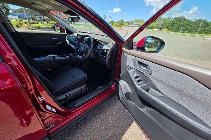 2025 Nissan X-TRAIL ST T33 MY25 Scarlet Ember