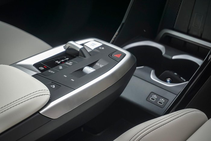 2026 BMW iX1 xDrive30 xLine