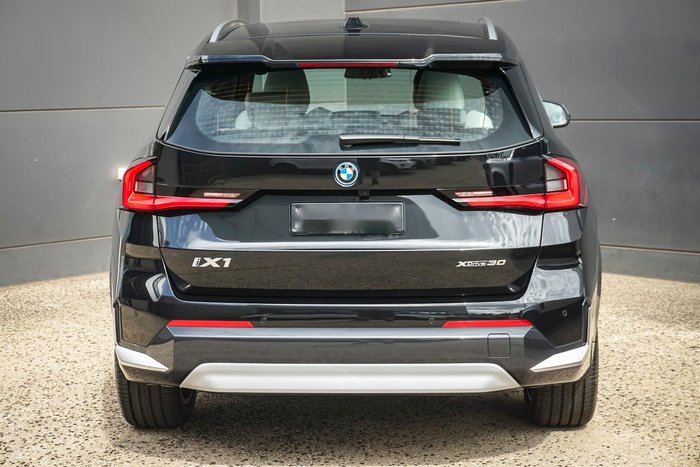 2026 BMW iX1 xDrive30 xLine