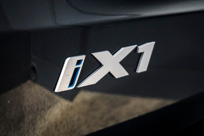 2026 BMW iX1 xDrive30 xLine