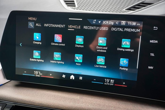 2026 BMW iX1 xDrive30 xLine