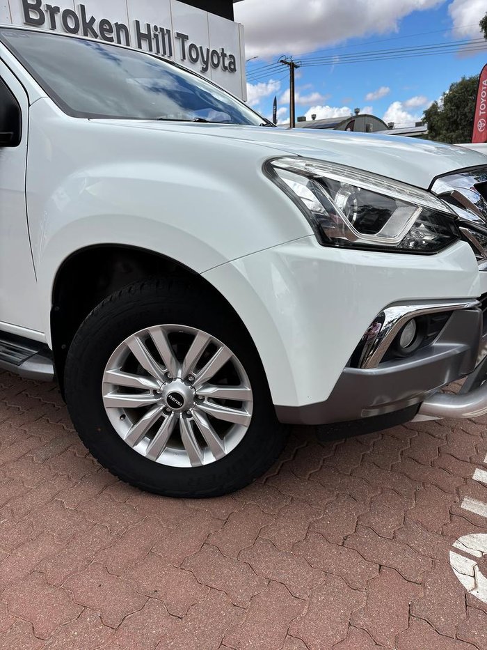 2018 Isuzu MU-X LS-T