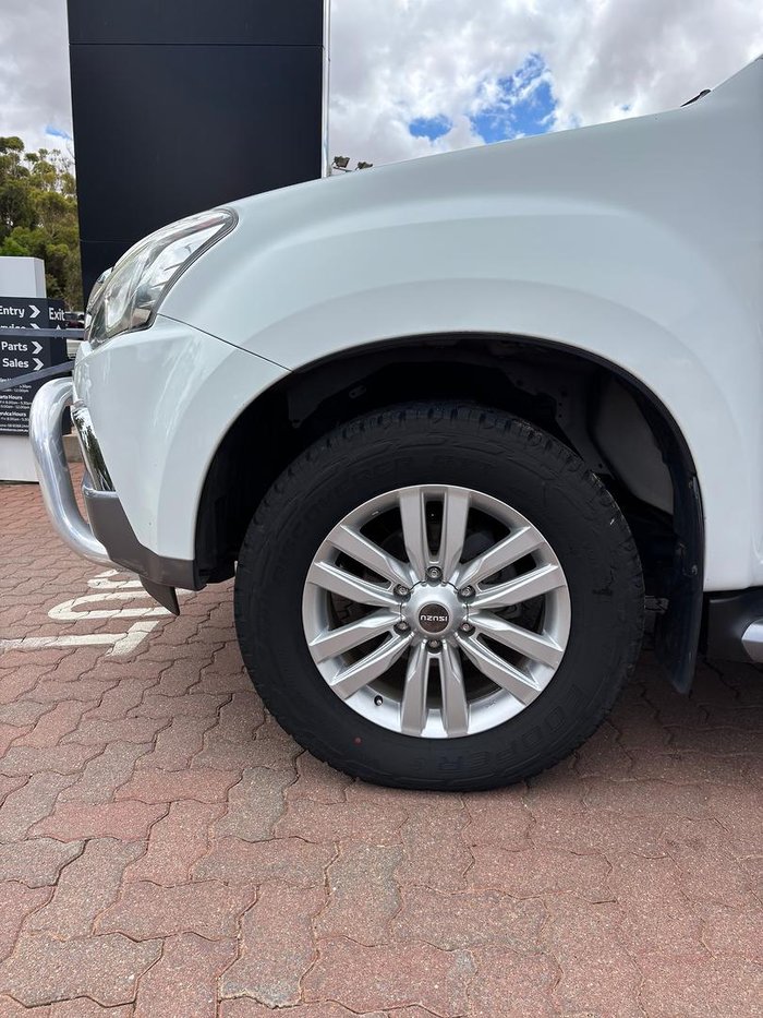 2018 Isuzu MU-X LS-T