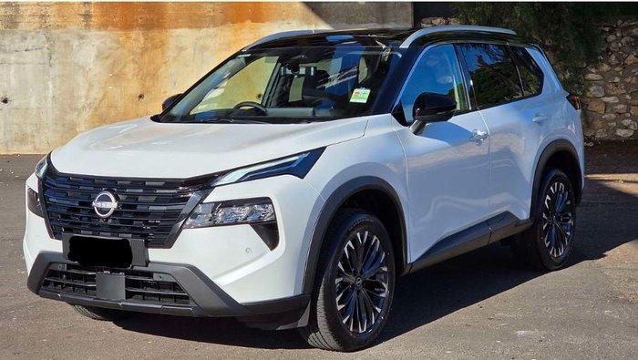 2026 Nissan X-TRAIL Ti e-POWER T33 MY26 Four Wheel Drive Everest White/Black Roof