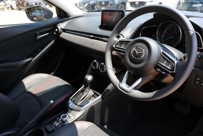 2025 Mazda 2 G15 GT