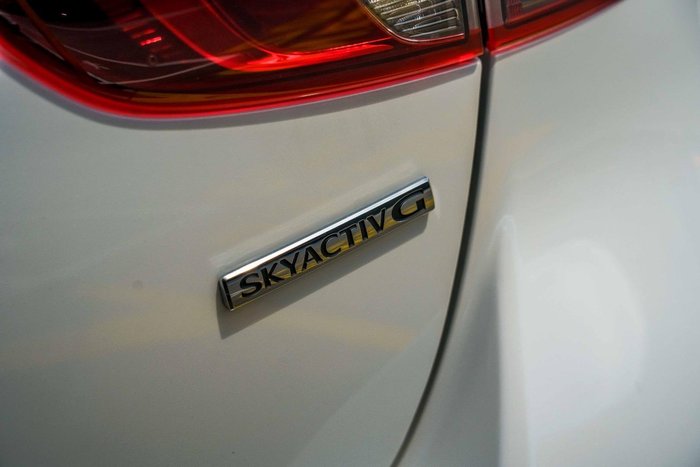 2025 Mazda 2 G15 GT