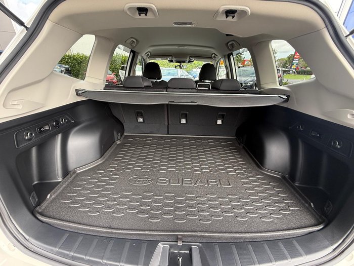 2023 Subaru Forester Hybrid L