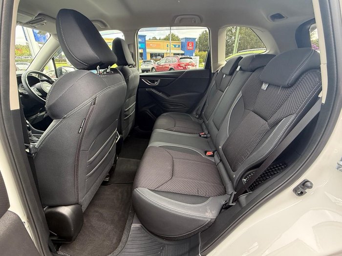 2023 Subaru Forester Hybrid L