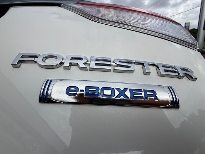 2023 Subaru Forester Hybrid L