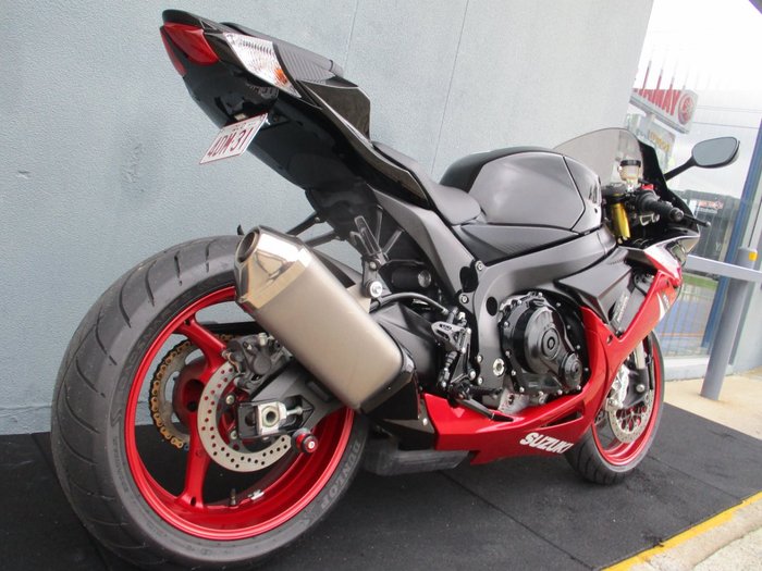 2018 Suzuki GSX-R750 RED/BLACK