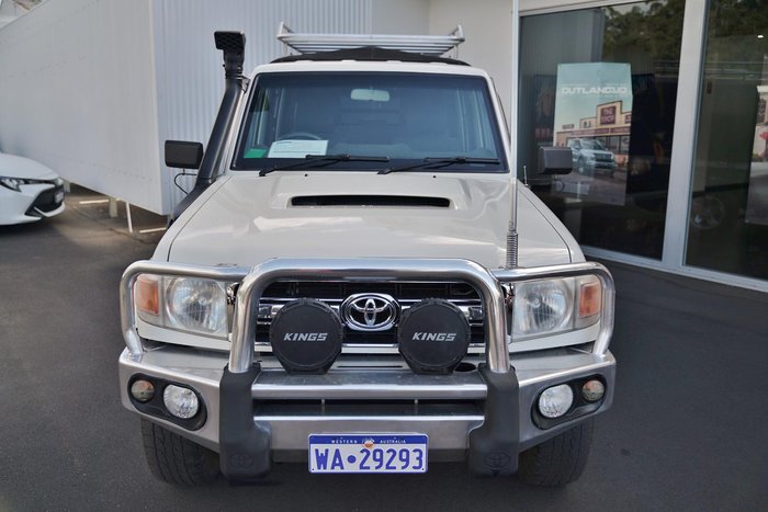 2012 Toyota Landcruiser GXL