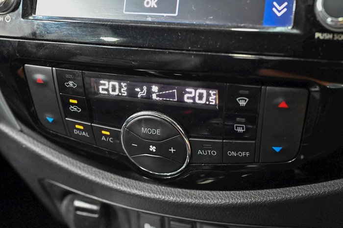 2021 Nissan Navara ST-X D23 MY21 4X4 Dual Range Black Star