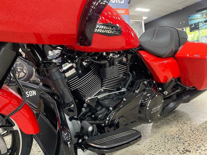 2026 Harley-Davidson Road Glide 117 (FLTRX) Touring Orange