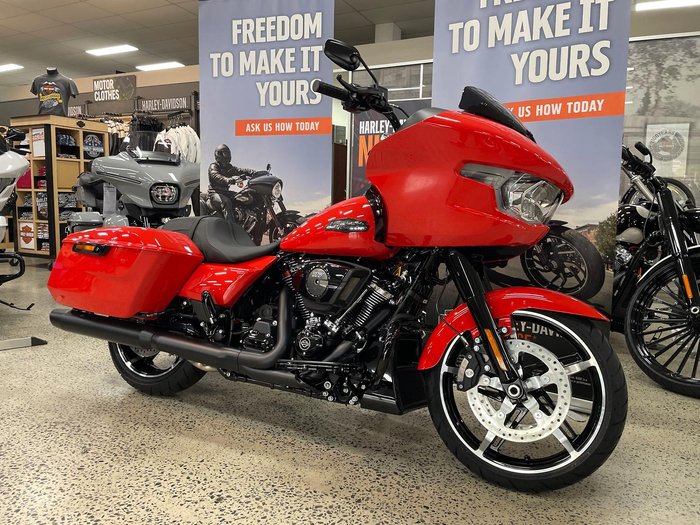 2026 Harley-Davidson Road Glide 117 (FLTRX)