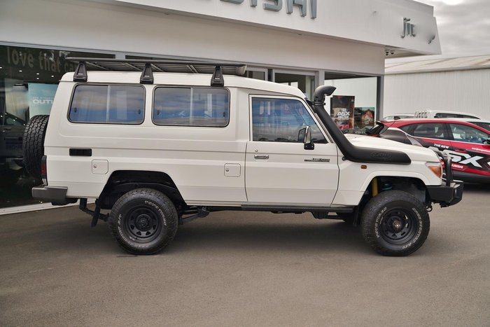 2020 Toyota Landcruiser GXL Troopcarrier