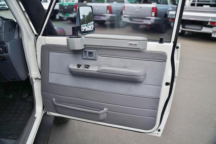 2020 Toyota Landcruiser GXL Troopcarrier