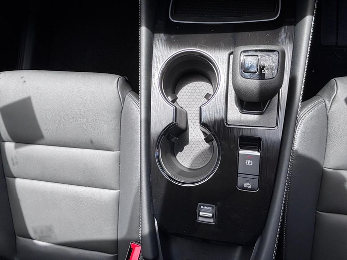 2026 Nissan X-TRAIL ST-L T33 MY26 4X4 On Demand Champagne Silver