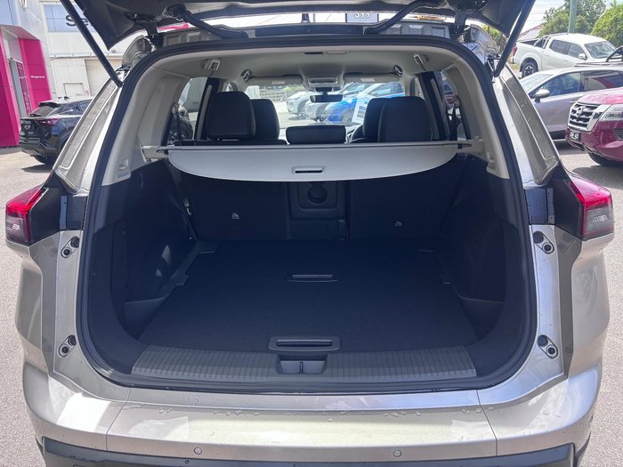 2026 Nissan X-TRAIL ST-L T33 MY26 4X4 On Demand Champagne Silver