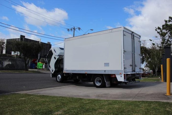 2022 Isuzu N Series NNR 45-150 WHITE