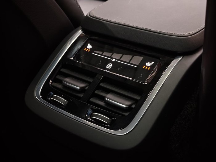 2024 Volvo XC90 Ultra B6 Bright