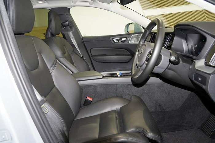 2025 Volvo XC60 Ultra B5 Bright MY25 AWD Vapour Grey