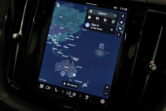 2025 Volvo XC60 Ultra B5 Bright