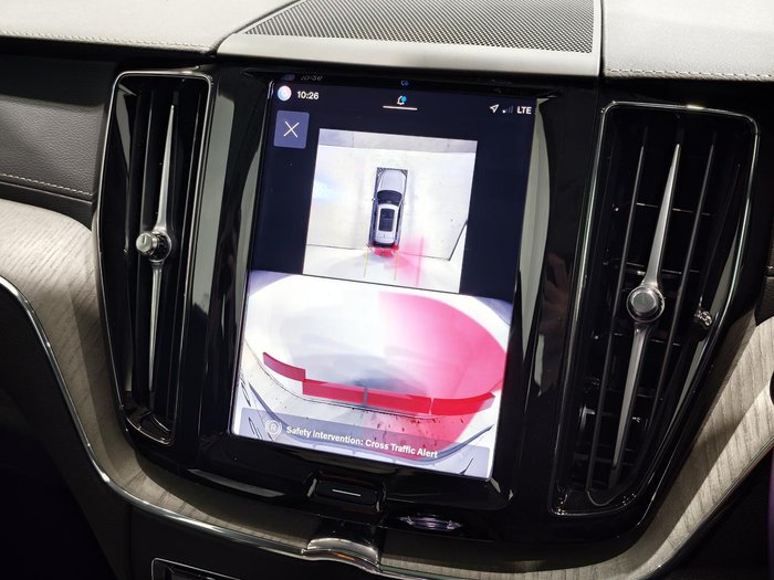 2025 Volvo XC60 Ultra B5 Bright