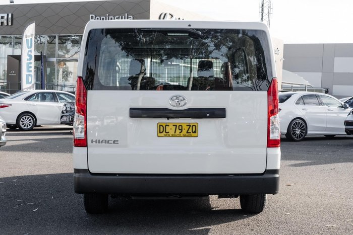 2022 Toyota Hiace