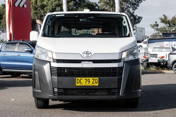 2022 Toyota Hiace
