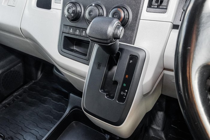 2022 Toyota Hiace