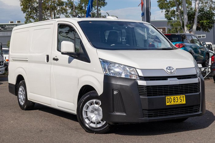 2022 Toyota Hiace