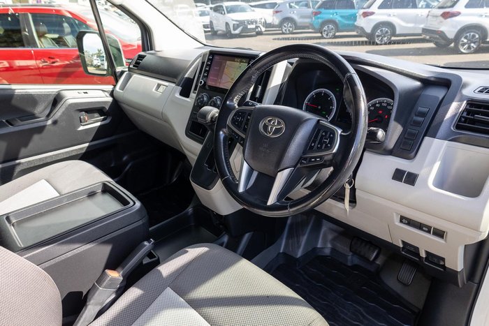 2022 Toyota Hiace