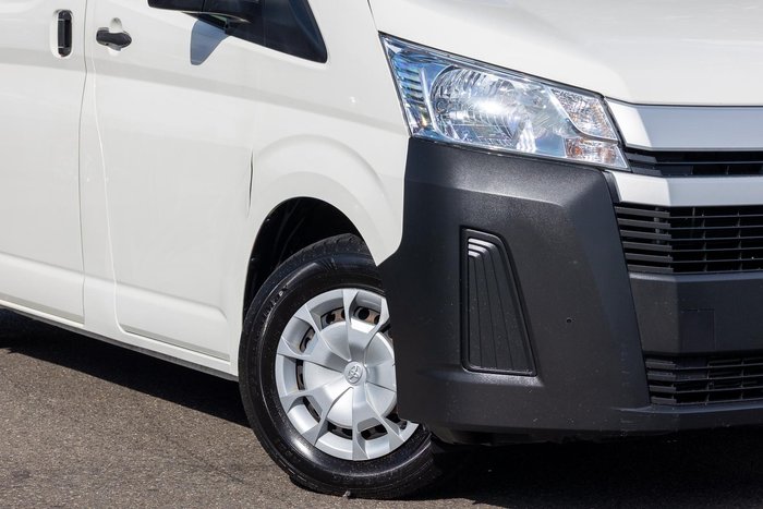 2022 Toyota Hiace