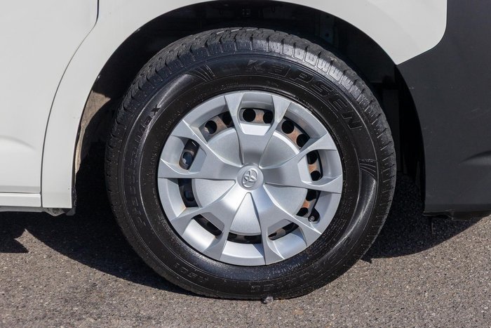 2022 Toyota Hiace