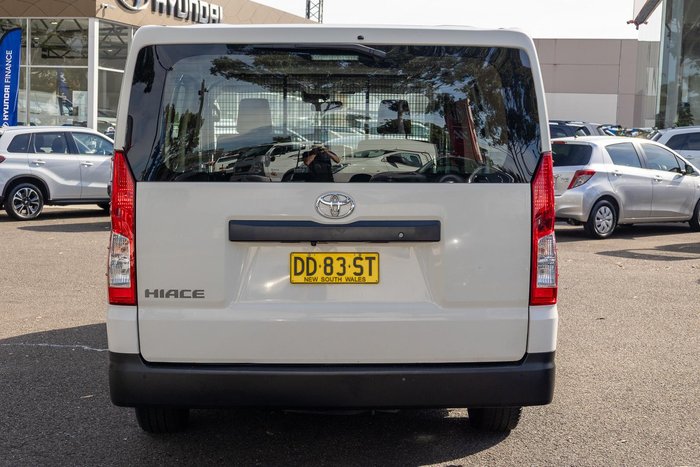 2022 Toyota Hiace