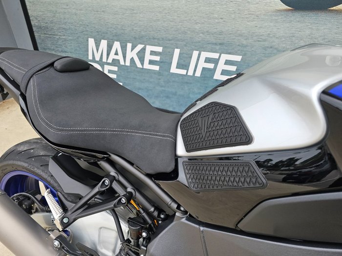 2022 Yamaha MT-10ASP Black