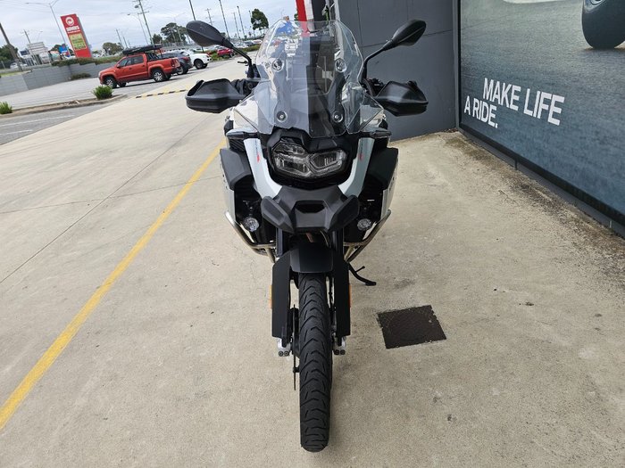 2024 BMW Motorrad F 900 GS ADVENTURE RIDE PRO White