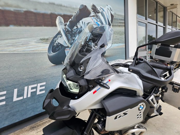 2024 BMW Motorrad F 900 GS ADVENTURE RIDE PRO White