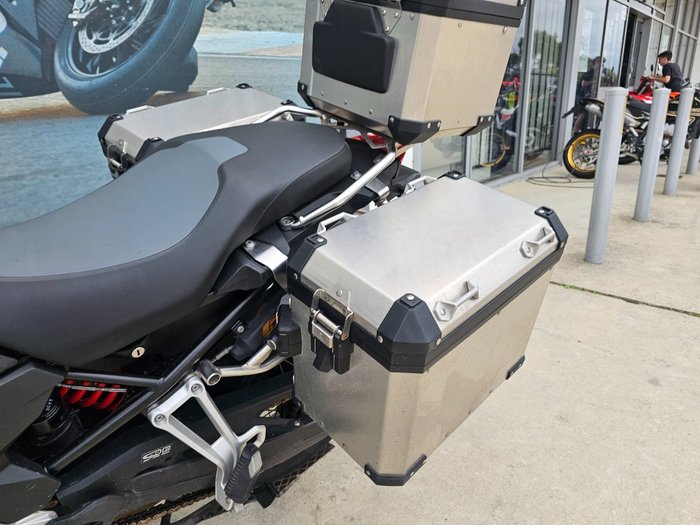 2024 BMW Motorrad F 900 GS ADVENTURE RIDE PRO White