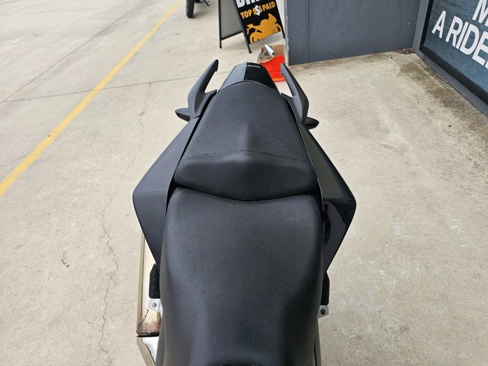 2015 Honda CBR300R Black