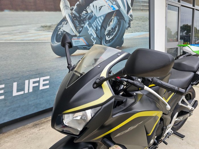 2015 Honda CBR300R Black