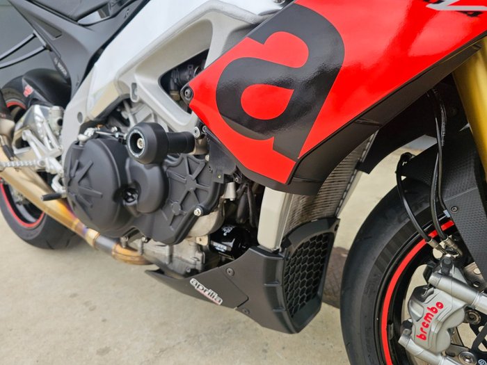 2017 APRILIA TUONO V4 RR Black