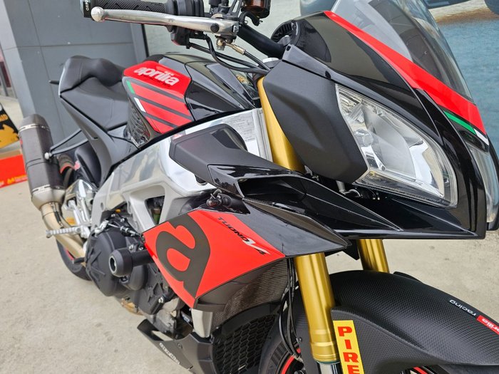 2017 APRILIA TUONO V4 RR Black